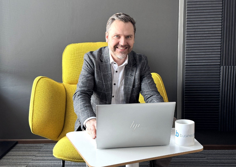 WS Finance työllistää jo 15 rahoitusalan vankkaa ammattilaista, joiden henkilökohtainen asenne asiakassuhteissa on ansainnut yrittäjien arvostuksen ja luottamuksen.