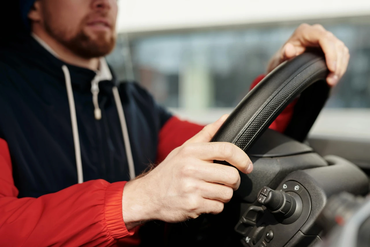 Auto yritykselle: Oma auto, firman auto vai leasing auto?